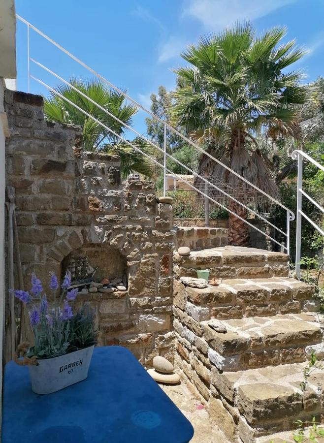 Lemon Tree Cottage Finikounta Luaran gambar