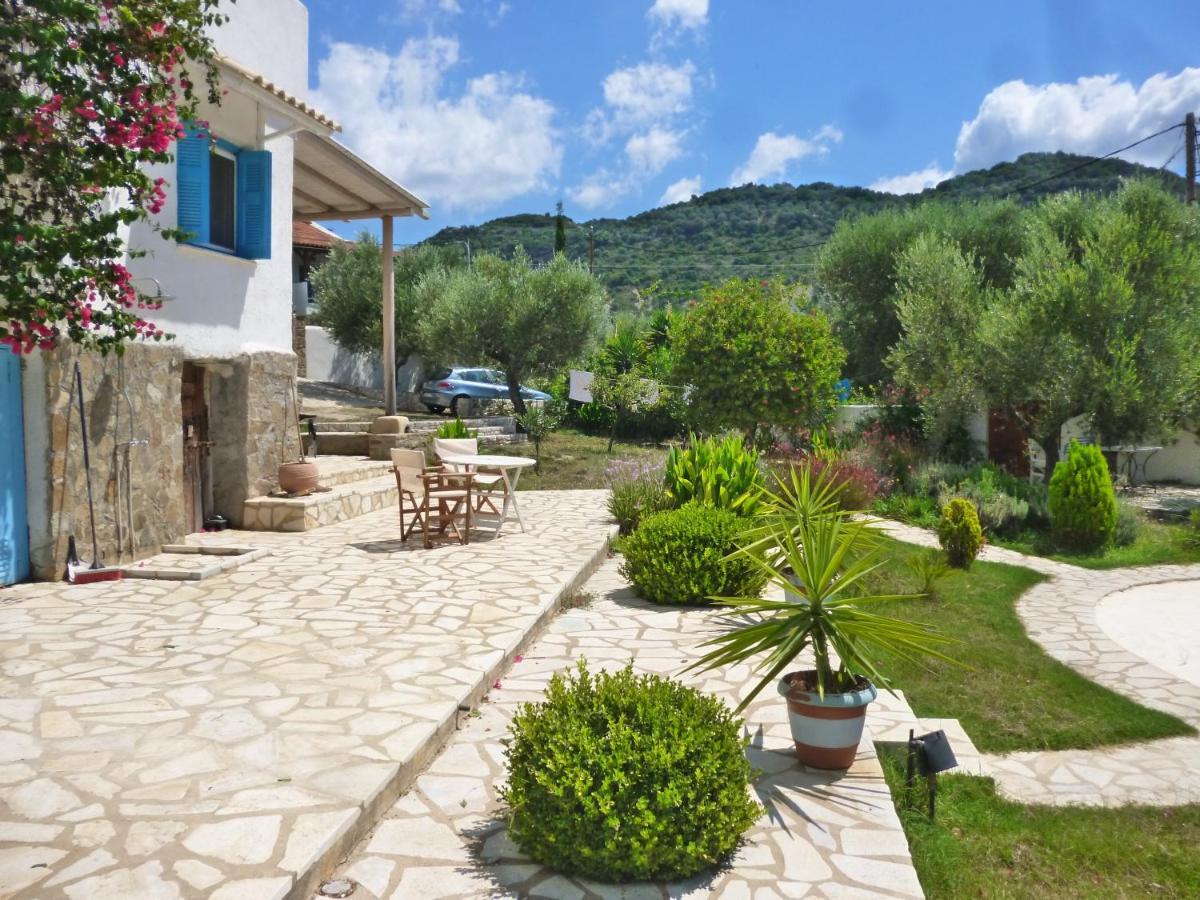 Lemon Tree Cottage Finikounta Luaran gambar